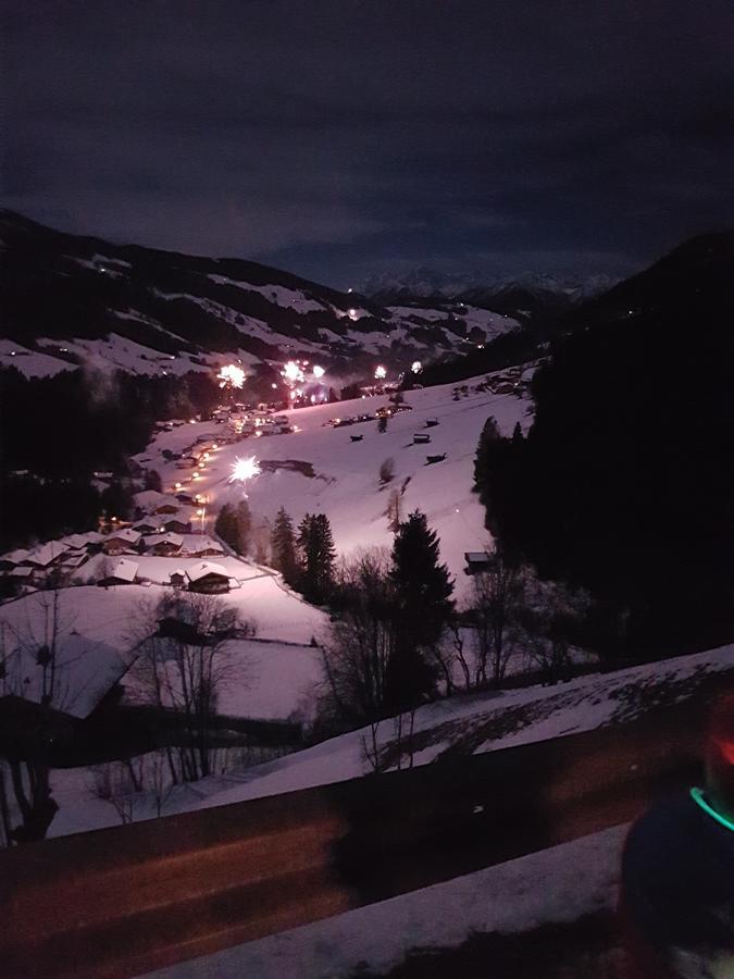 Hanslerfeld Алпбах Екстериор снимка